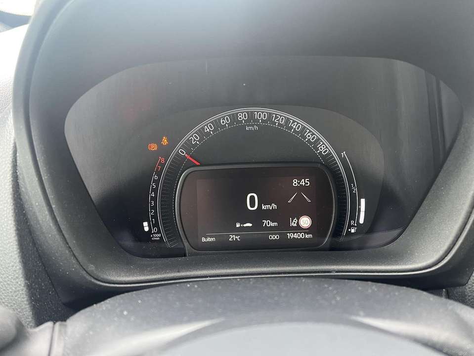 Toyota Aygo X - Imagem 8