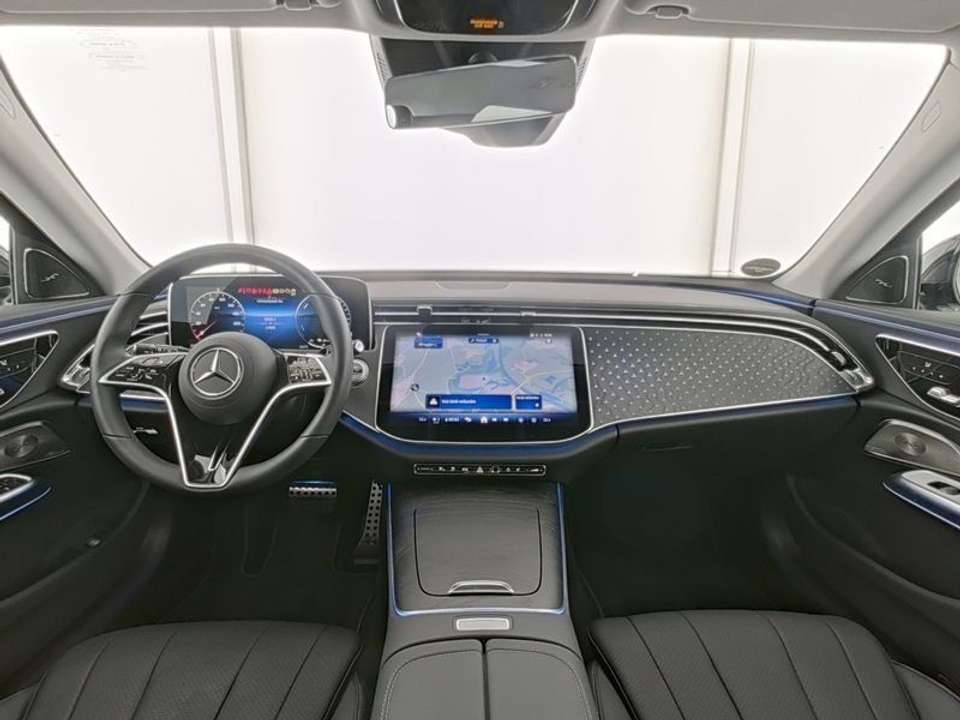 Mercedes-Benz E 300 - Imagem 5