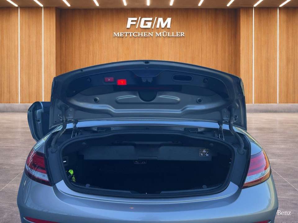 Mercedes-Benz C 220 - Imagem 5