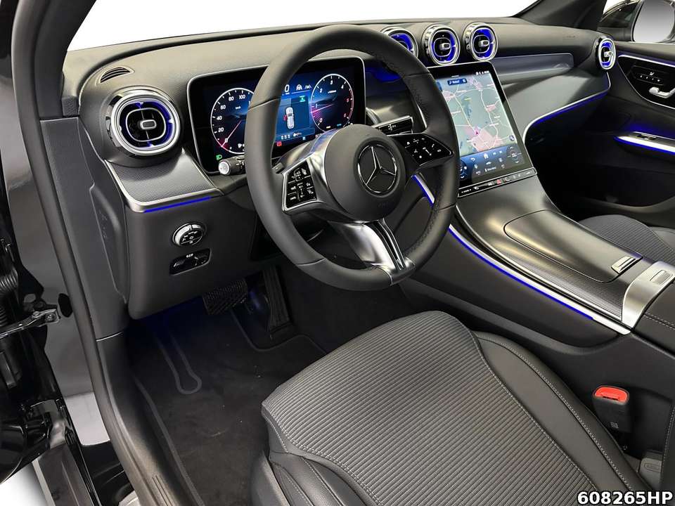 Mercedes-Benz GLC 220 - Imagem 12