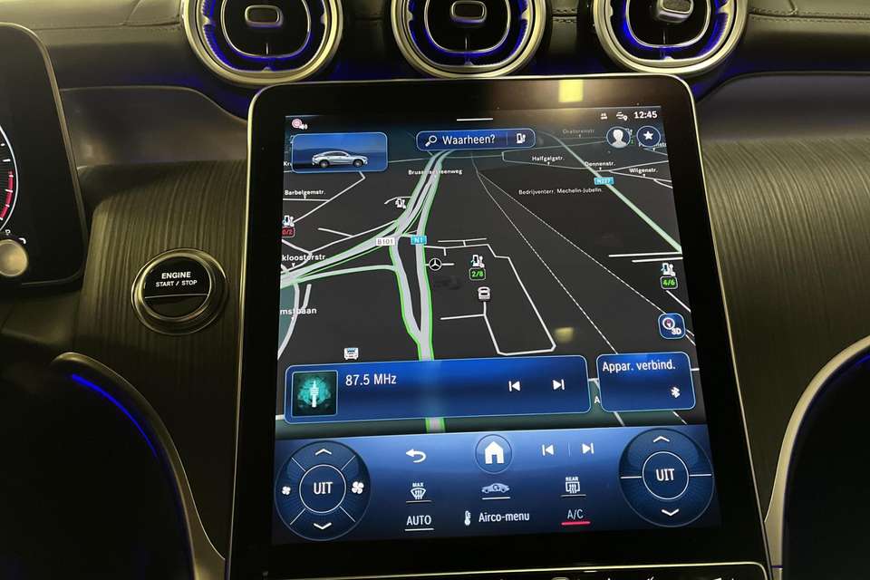 Mercedes-Benz GLC 300 - Imagem 14
