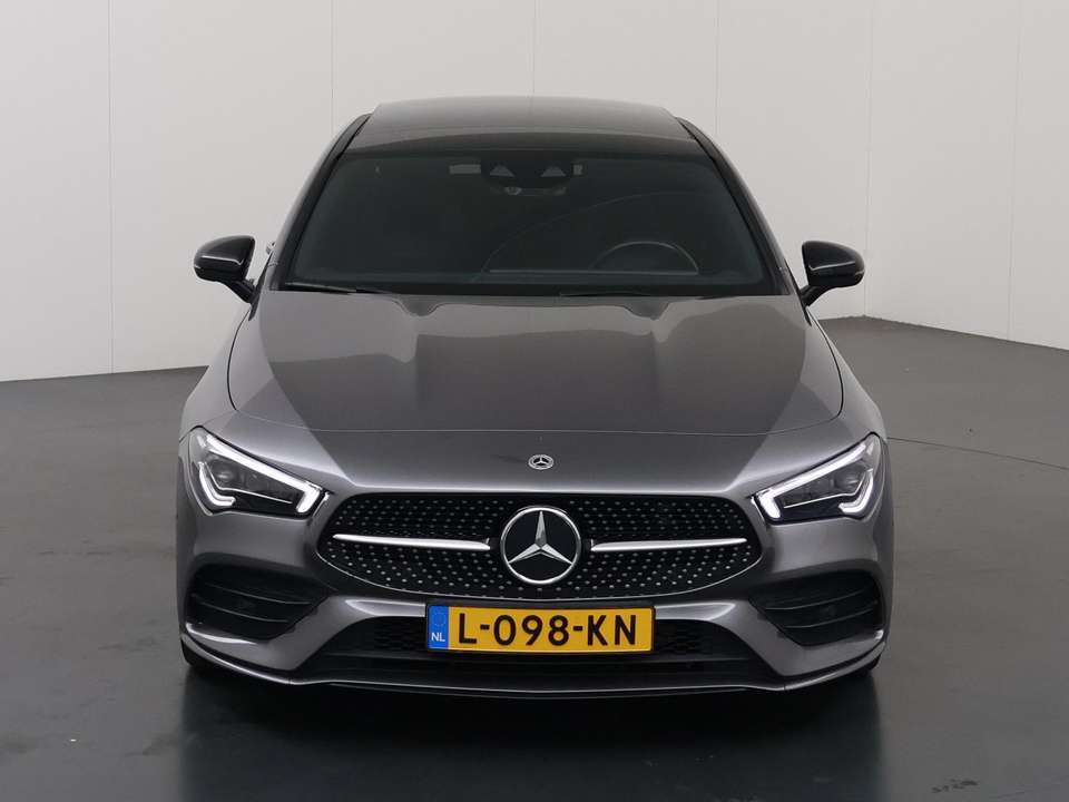 Mercedes-Benz CLA 180 - Imagem 3