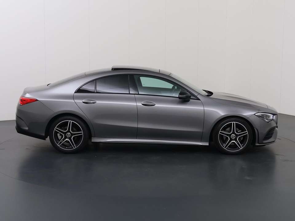 Mercedes-Benz CLA 180 - Imagem 6