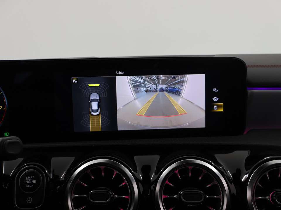 Mercedes-Benz CLA 180 - Imagem 14