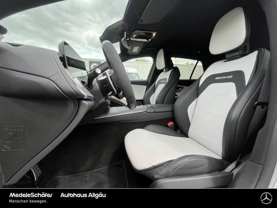 Mercedes-Benz E 53 AMG - Imagem 10