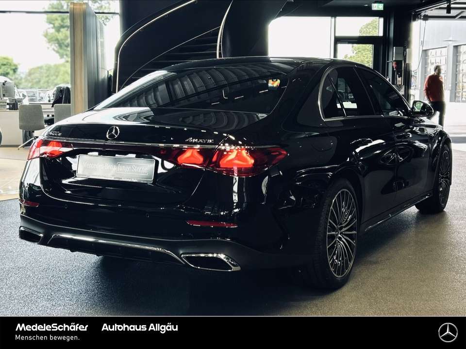 Mercedes-Benz E 400 - Imagem 12