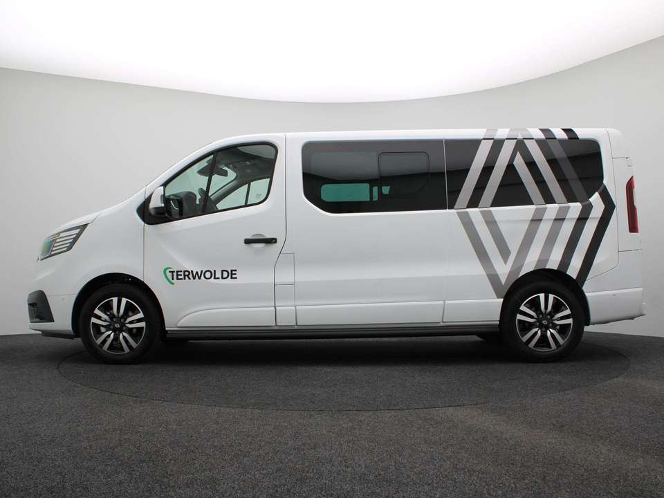 Renault Trafic - Imagem 2