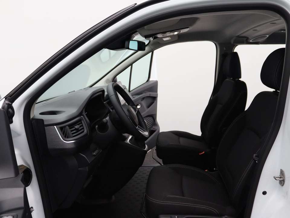Renault Trafic - Imagem 13