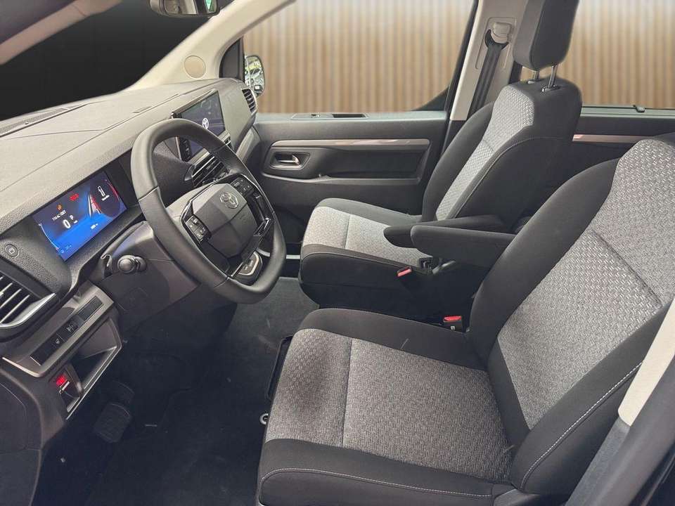 Toyota Proace - Imagem 8