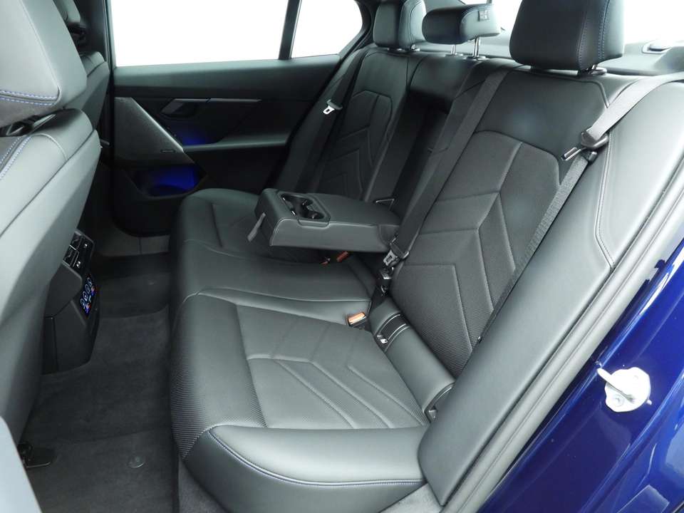BMW i5 - Imagem 8