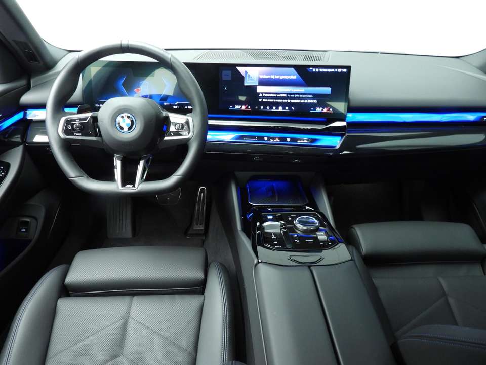 BMW i5 - Imagem 10