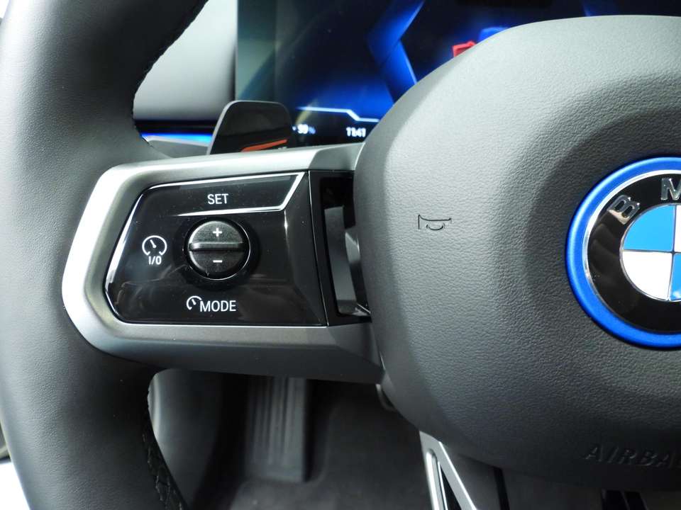 BMW i5 - Imagem 13
