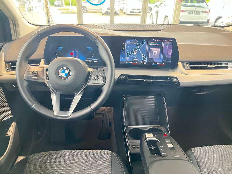 BMW 220 - Imagem 11