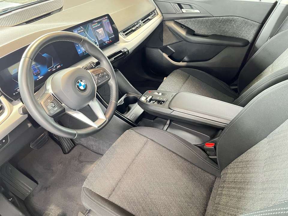BMW 220 - Imagem 12