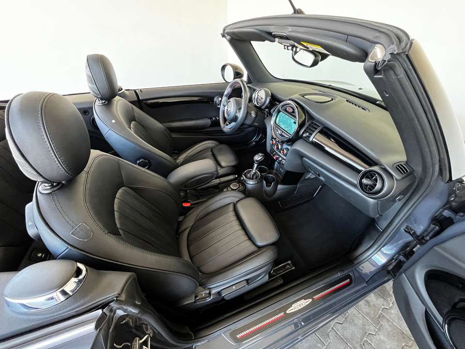 MINI Cooper S Cabrio - Imagem 14