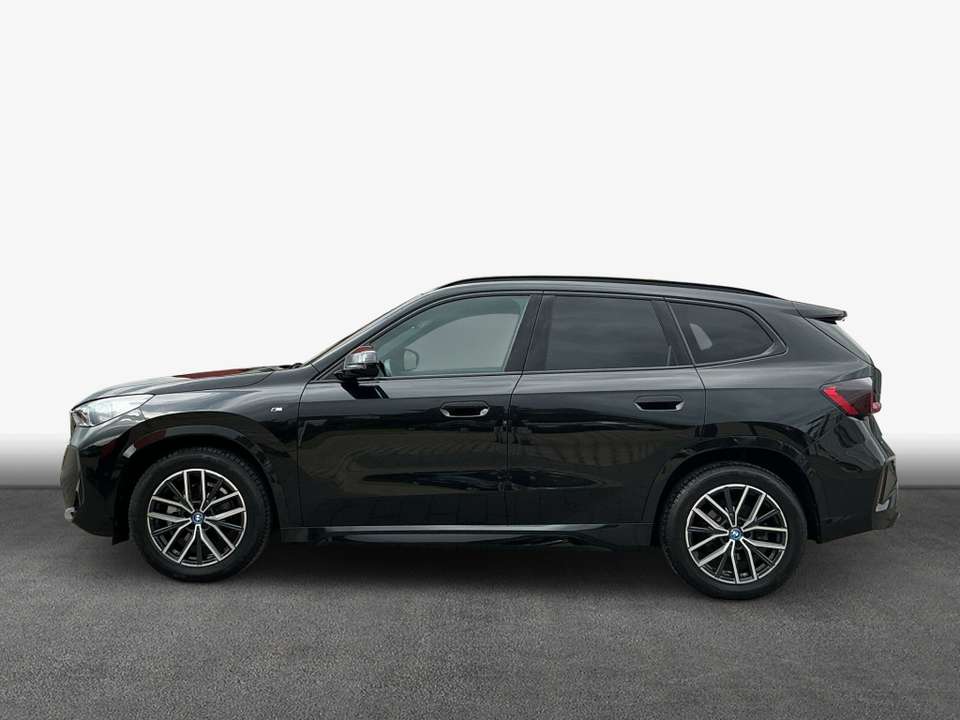 BMW iX1 - Imagem 5
