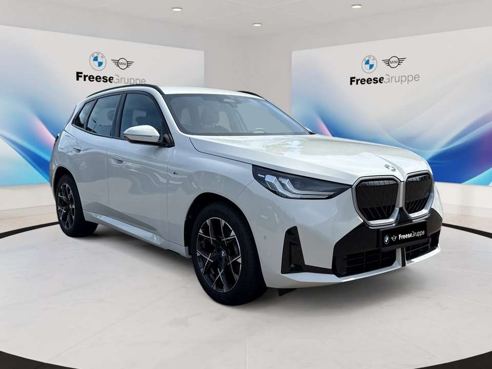 BMW X3 - Imagem 8