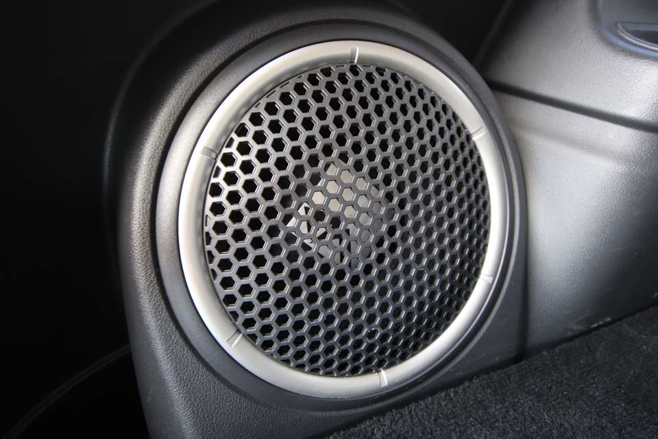 Mitsubishi Outlander - Imagem 10