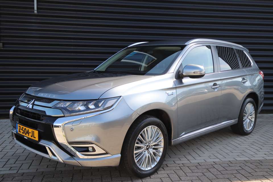 Mitsubishi Outlander - Imagem 15