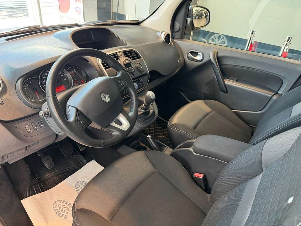 Renault Kangoo - Imagem 8