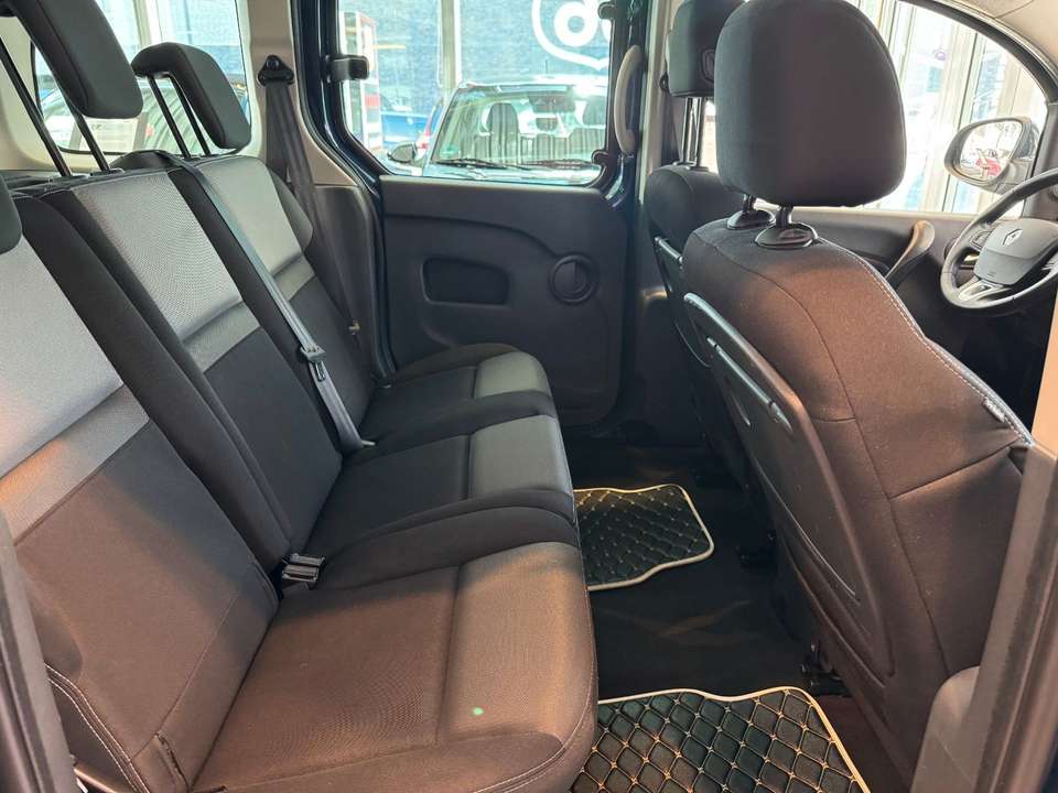 Renault Kangoo - Imagem 13