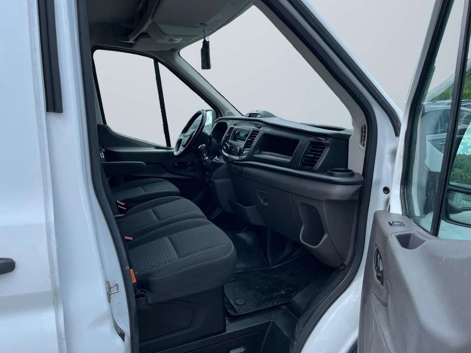 Ford Transit - Imagem 11
