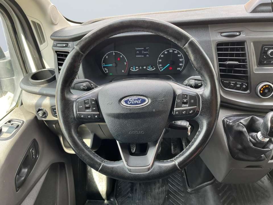 Ford Transit - Imagem 14