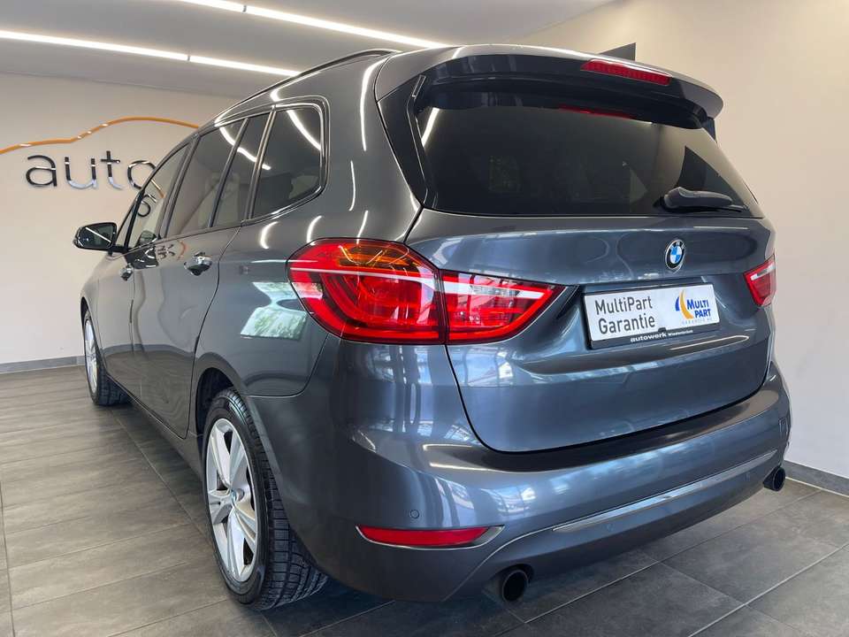 BMW 220 - Imagem 9