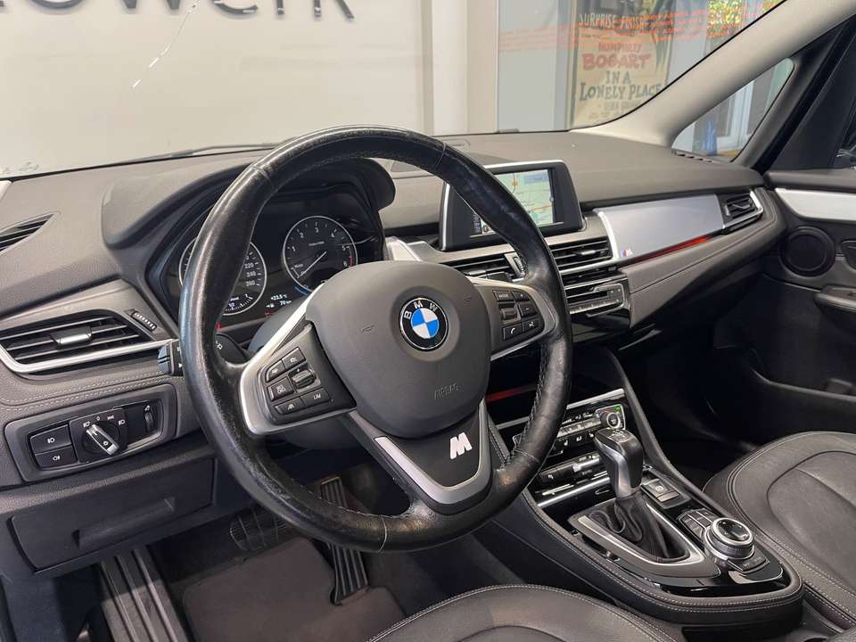 BMW 220 - Imagem 14