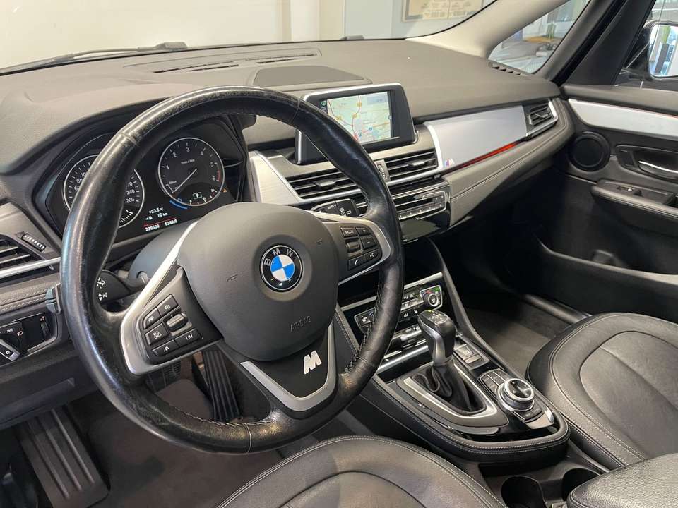 BMW 220 - Imagem 15