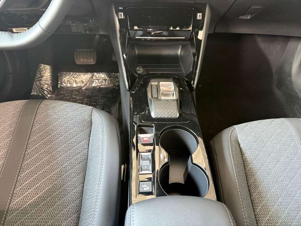 Peugeot 2008 - Imagem 10