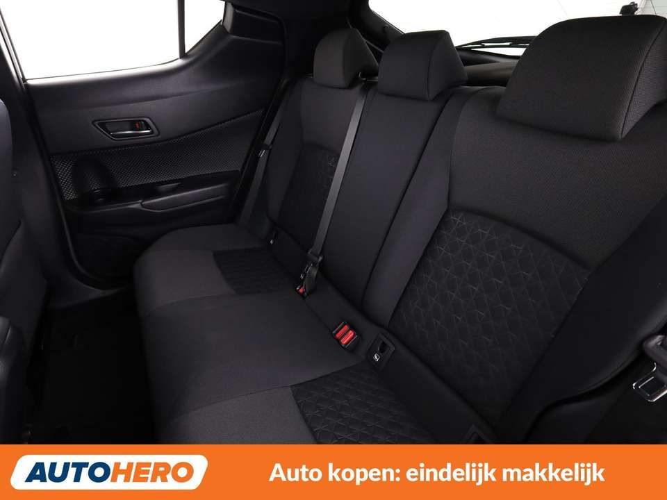 Toyota C-HR - Imagem 14