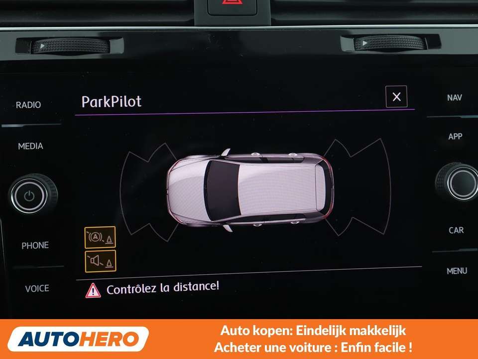 Volkswagen Golf GTI - Imagem 9