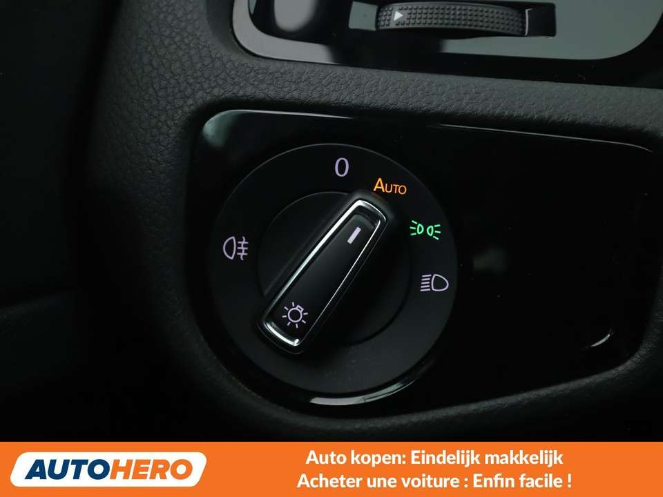 Volkswagen Golf GTI - Imagem 15