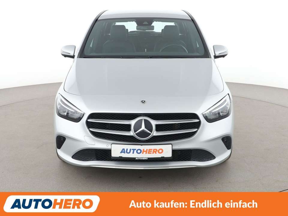 Mercedes-Benz B 200 - Imagem 9