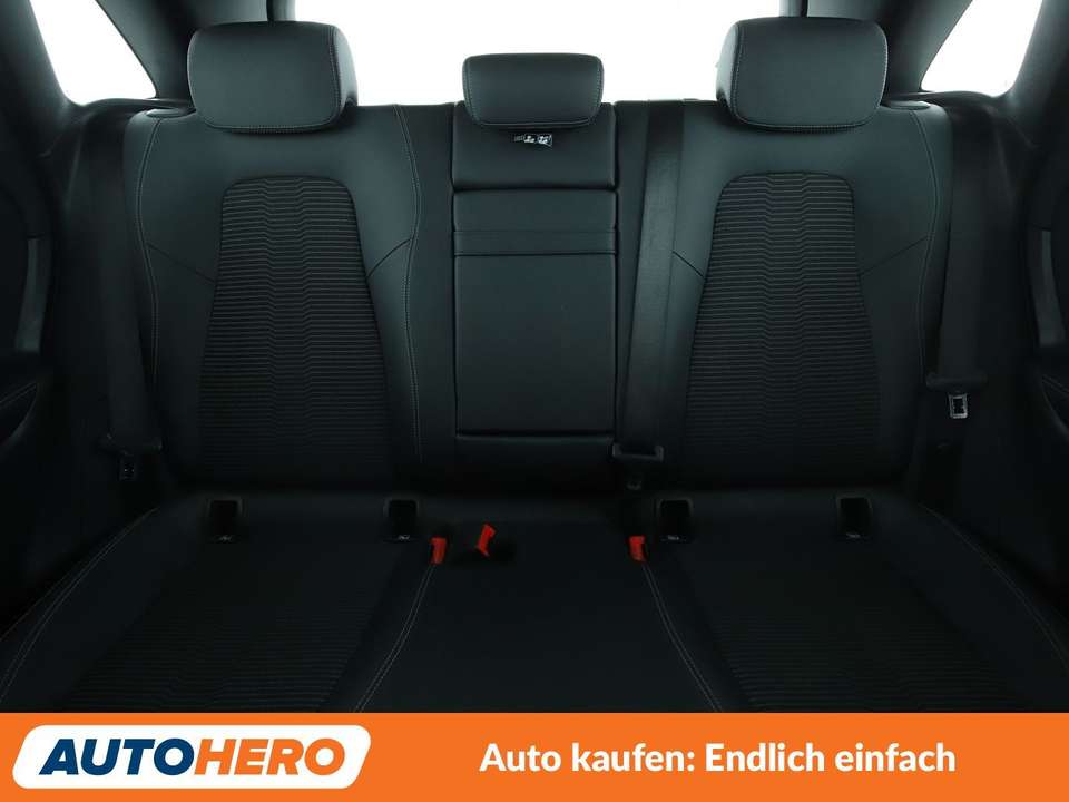 Mercedes-Benz B 200 - Imagem 15