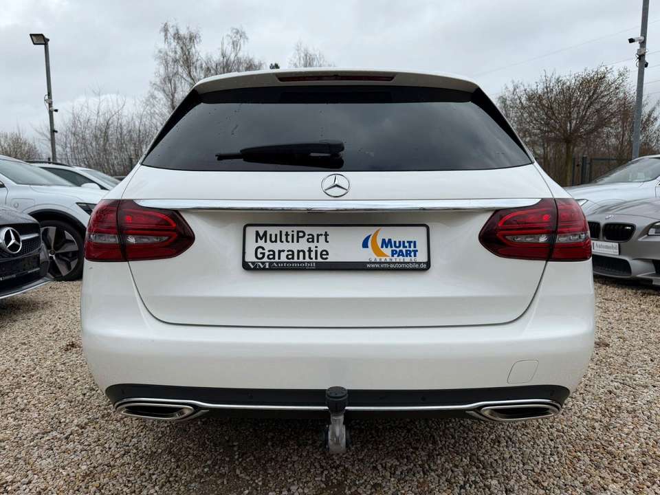 Mercedes-Benz C 300 - Imagem 5