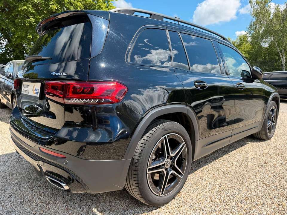 Mercedes-Benz GLB 220 - Imagem 4