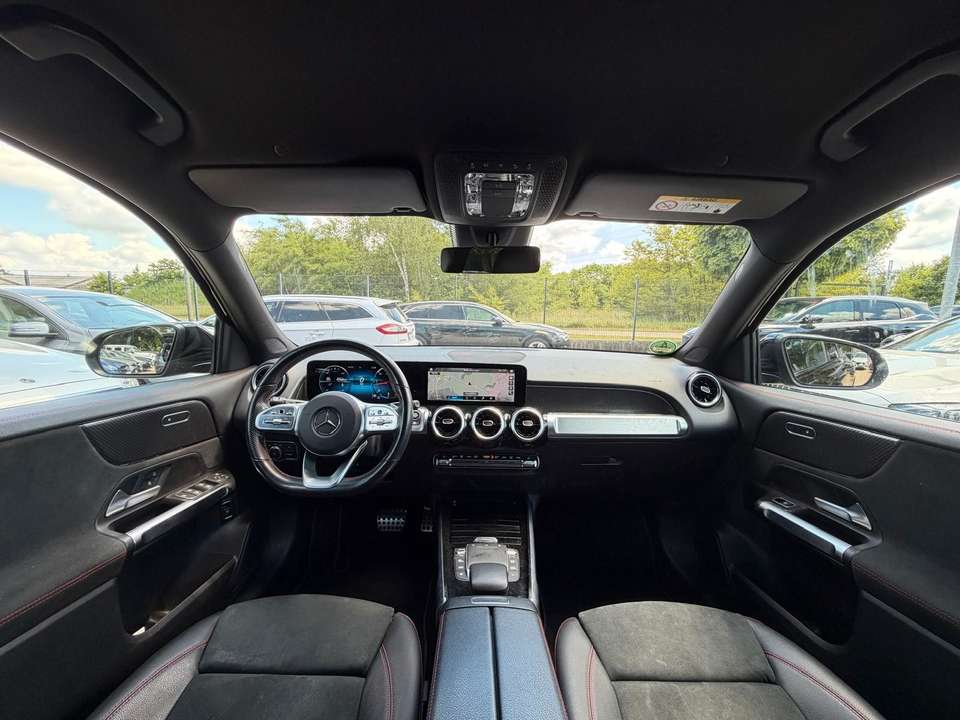 Mercedes-Benz GLB 220 - Imagem 7