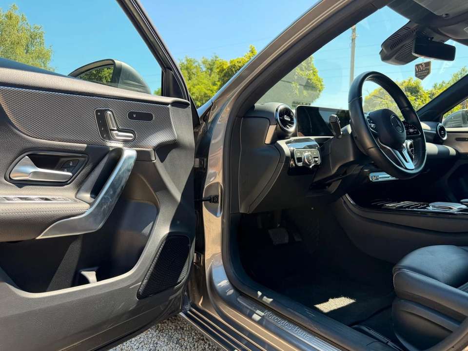 Mercedes-Benz A 250 - Imagem 8