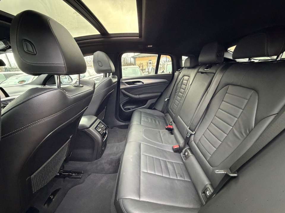 BMW X4 - Imagem 13