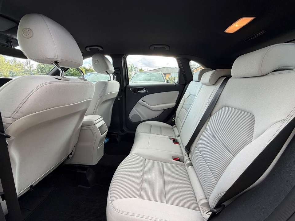 Mercedes-Benz B 200 - Imagem 10