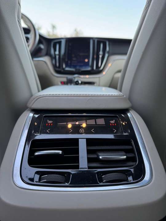 Volvo XC60 - Imagem 14