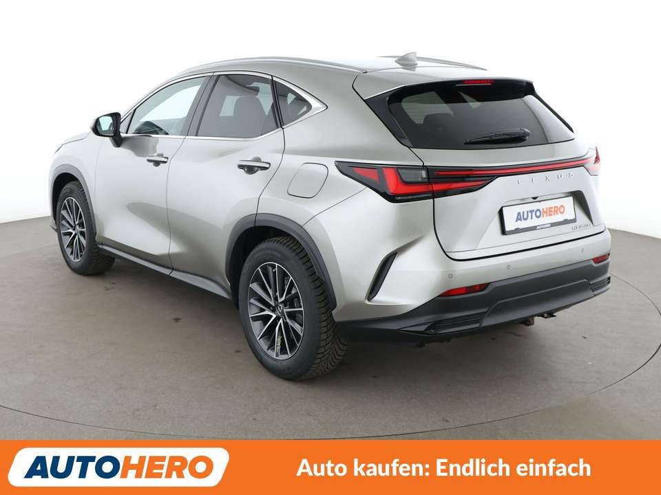 Lexus NX 450h+ - Imagem 4