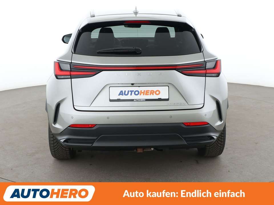 Lexus NX 450h+ - Imagem 5