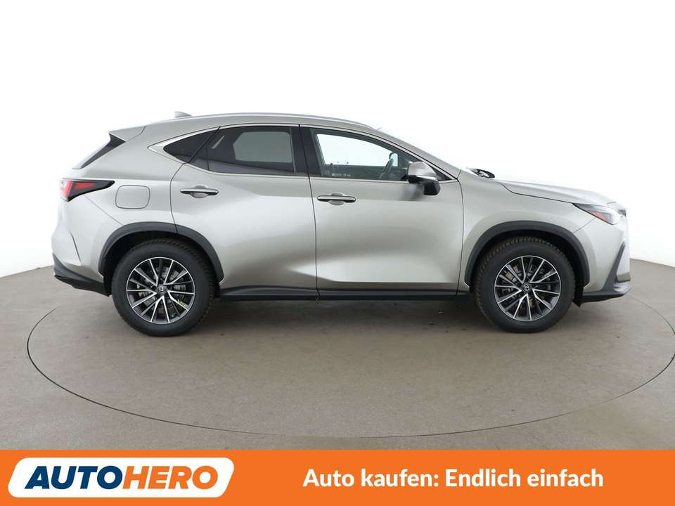 Lexus NX 450h+ - Imagem 7