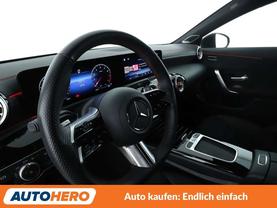 Mercedes-Benz CLA 200 - Imagem 11