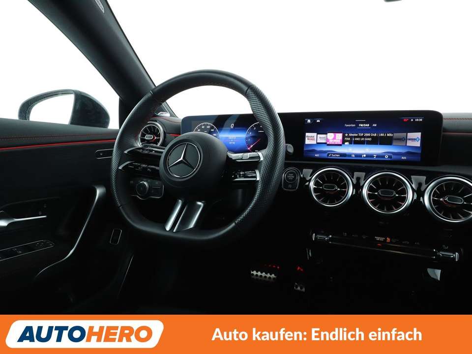 Mercedes-Benz CLA 200 - Imagem 13