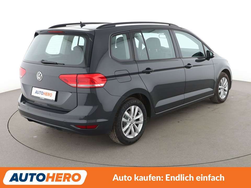 Volkswagen Touran - Imagem 6