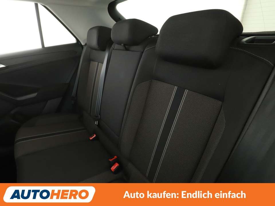 Volkswagen T-Roc - Imagem 14